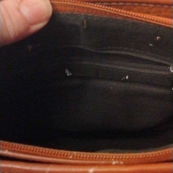 Esprit - Picture 7 of 9